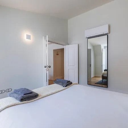 Luxury Penthouse In Alecrim Апартаменты *